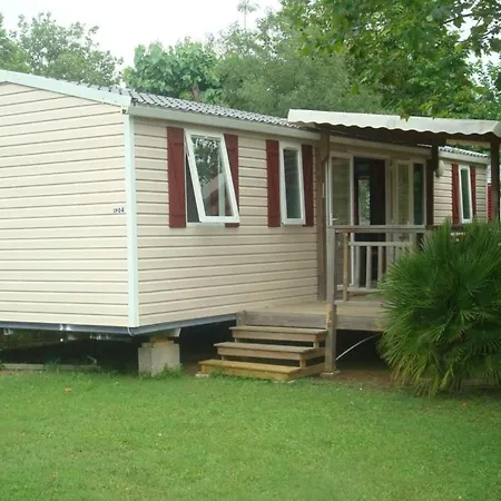 Location Mobil Campsite Vias